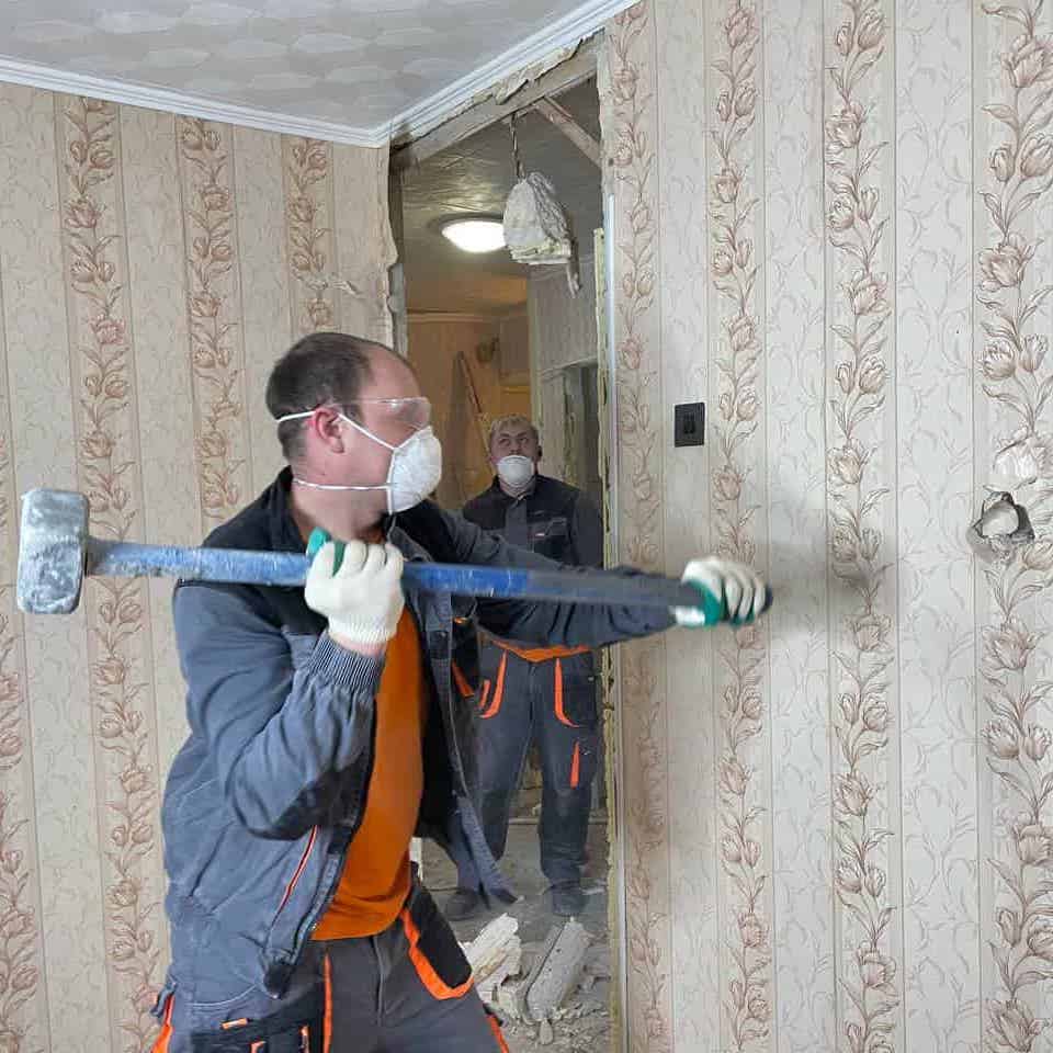демонтаж стен в Омске