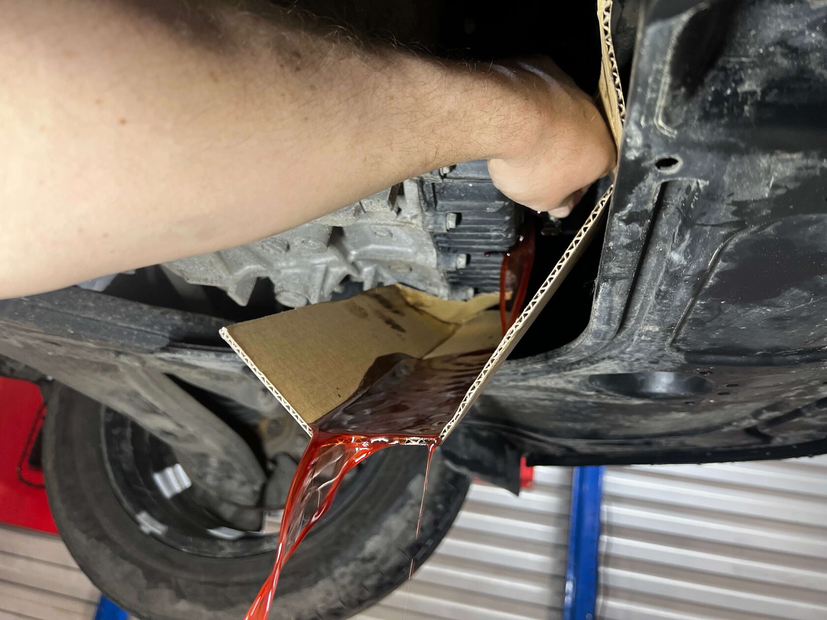 Выставление уровня через контрольную пробку