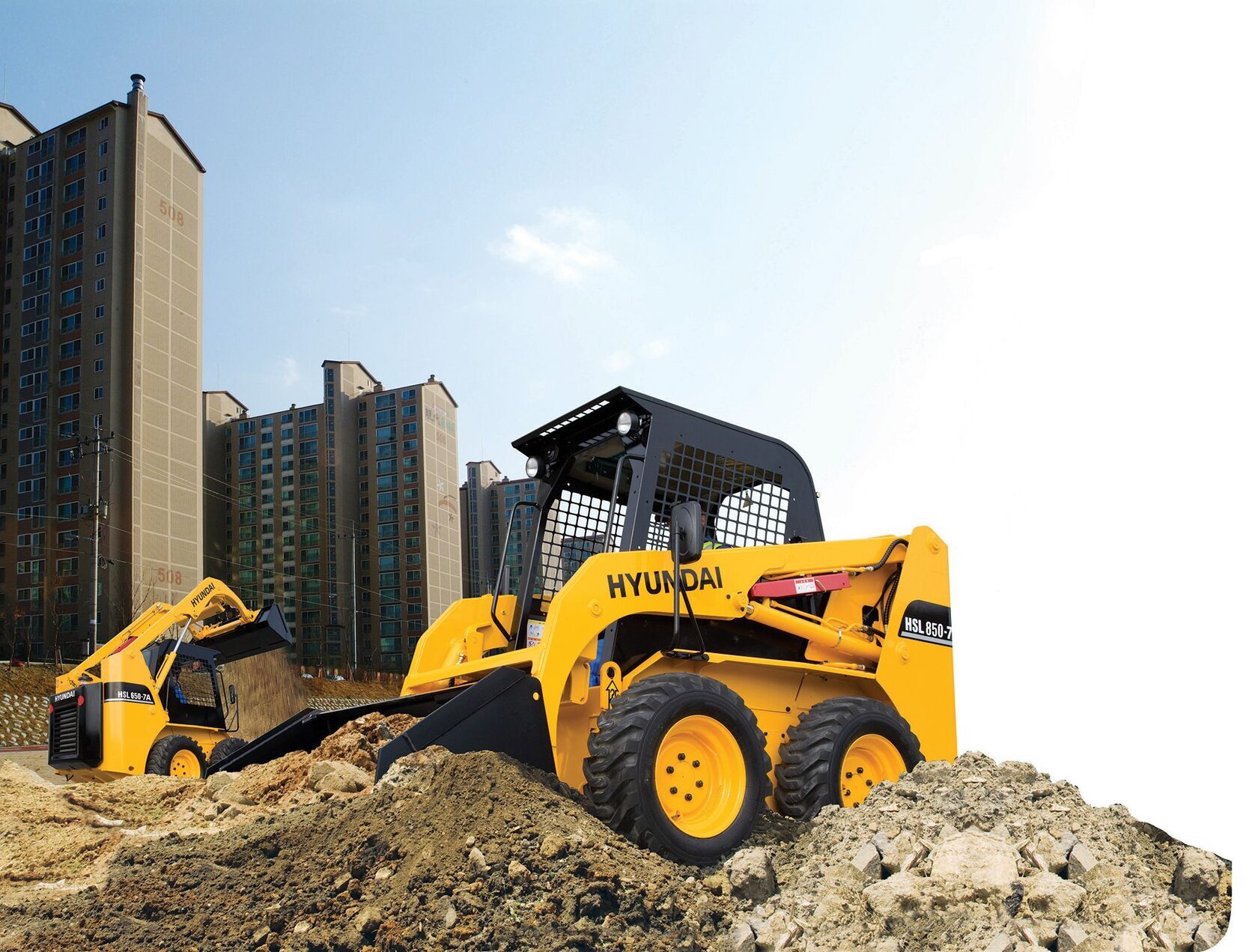 Мини-погрузчик HYUNDAI HSL850