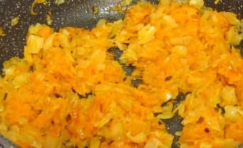 Приготовление котлет из хека: шаг 4