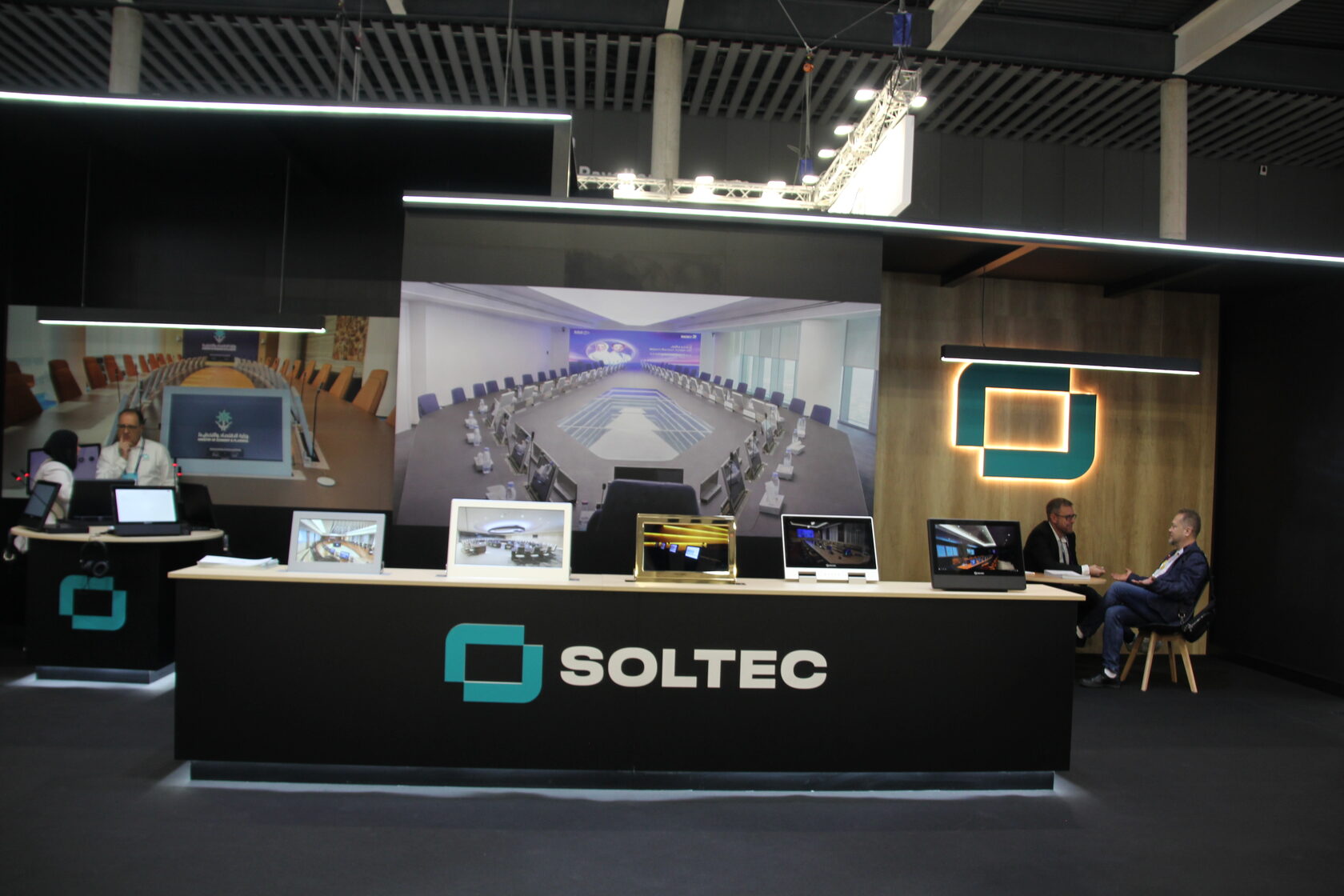 Soltec monitors