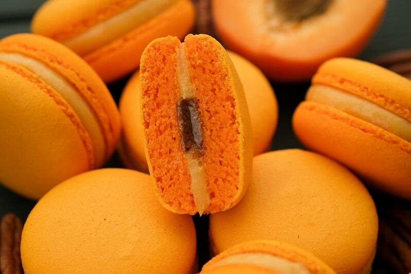 APRICOT & PECAN PRALINE MACARONS