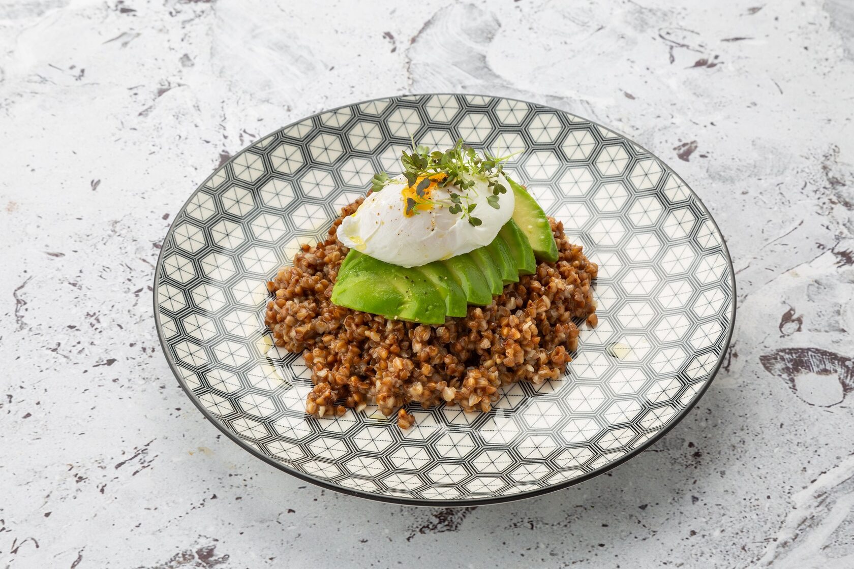 Яйцо пашот с гречкой и пармезаном / Poached egg with buckwheat and parmesan