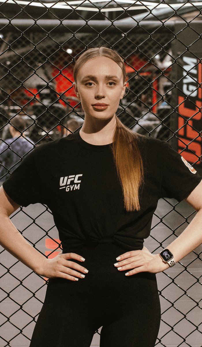 Ufc gym атриум. Серафима Корнеева Воронеж. Руслана Мамаева. Трусова фотосессия для адидас. Лысанская Анастасия.