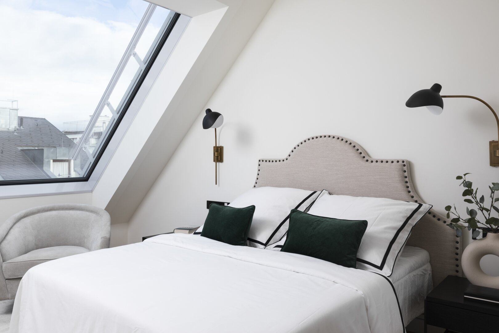 Buying guide for foreigners in Austria particularities and terms