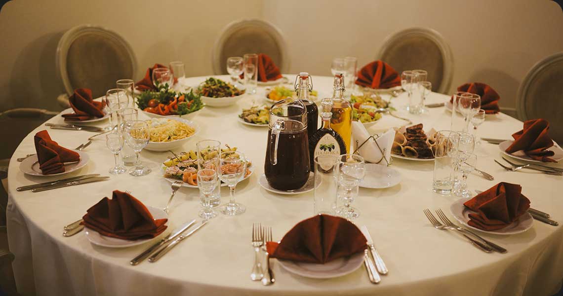 банкетный стол на корпоратив