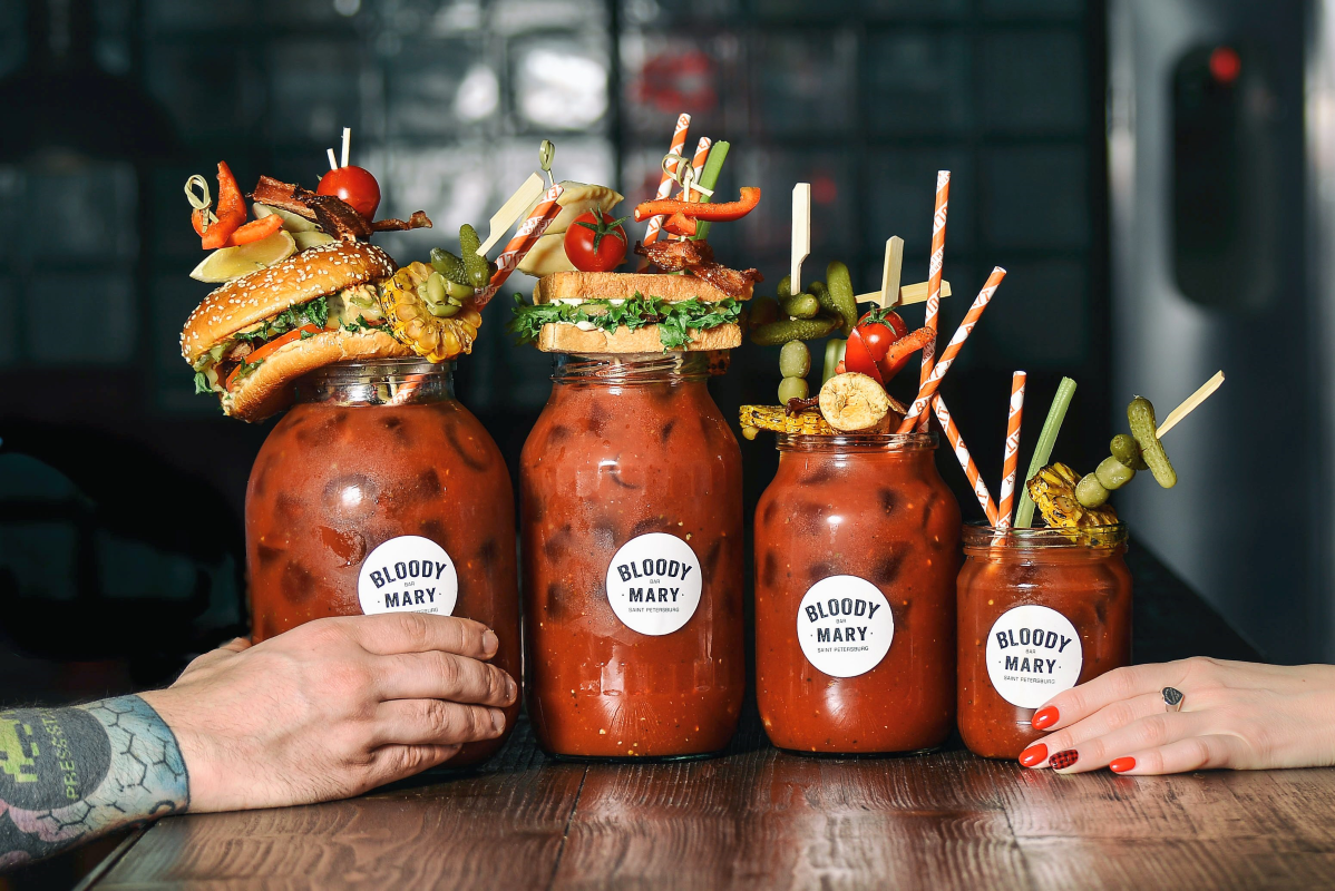 Bloody mary санкт петербург. Санкт-Петербург мучной переулок 9/27 Bloody Mary Bar & Grill.