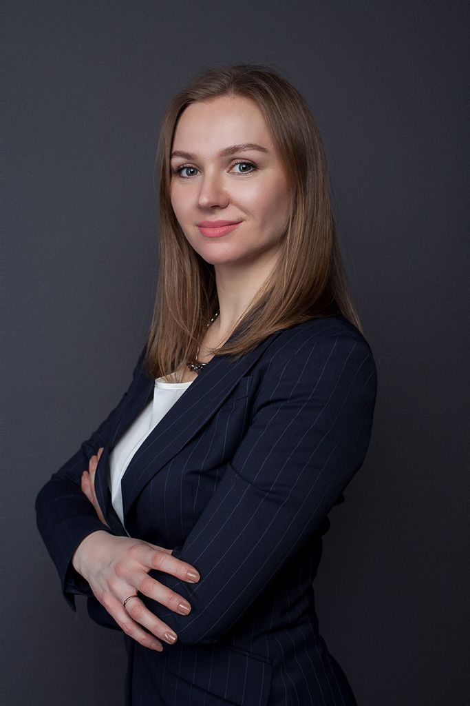 Марина Захарова