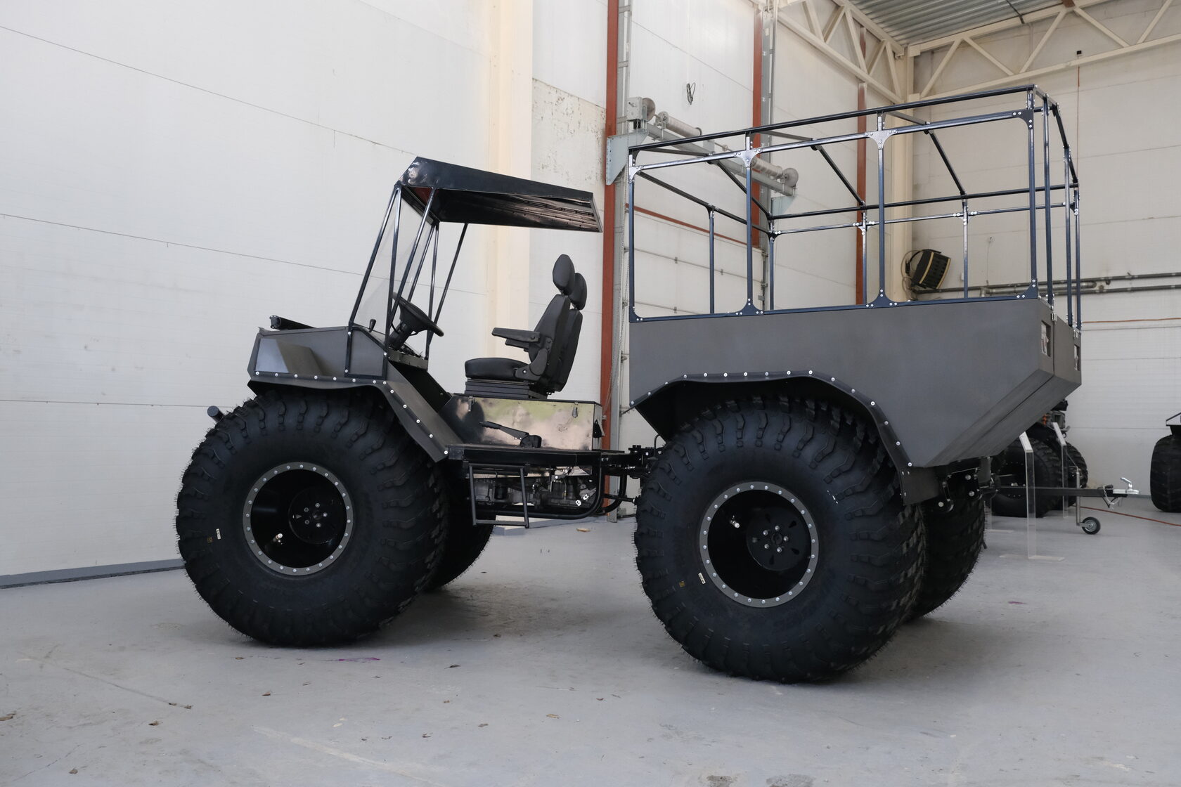 Каракат болотоход вездеход. Вездеход 65. Трактор вездеход. Вездеход 65. Вездеход переломка 4х4.