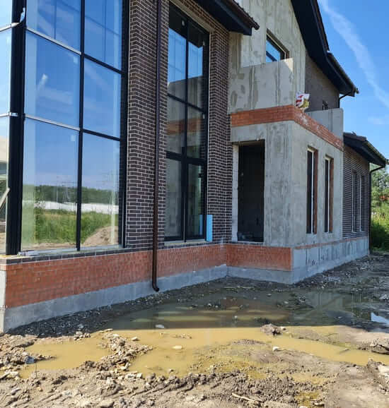 Участок на котором нужно проводить работы по отсыпке и поднятию под ключ в спб и области 