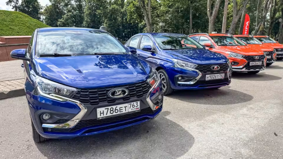 АВТОВАЗ понизит цену на флагманы, но остальные LADA подорожают