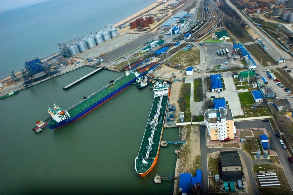 Морской терминал Тамань