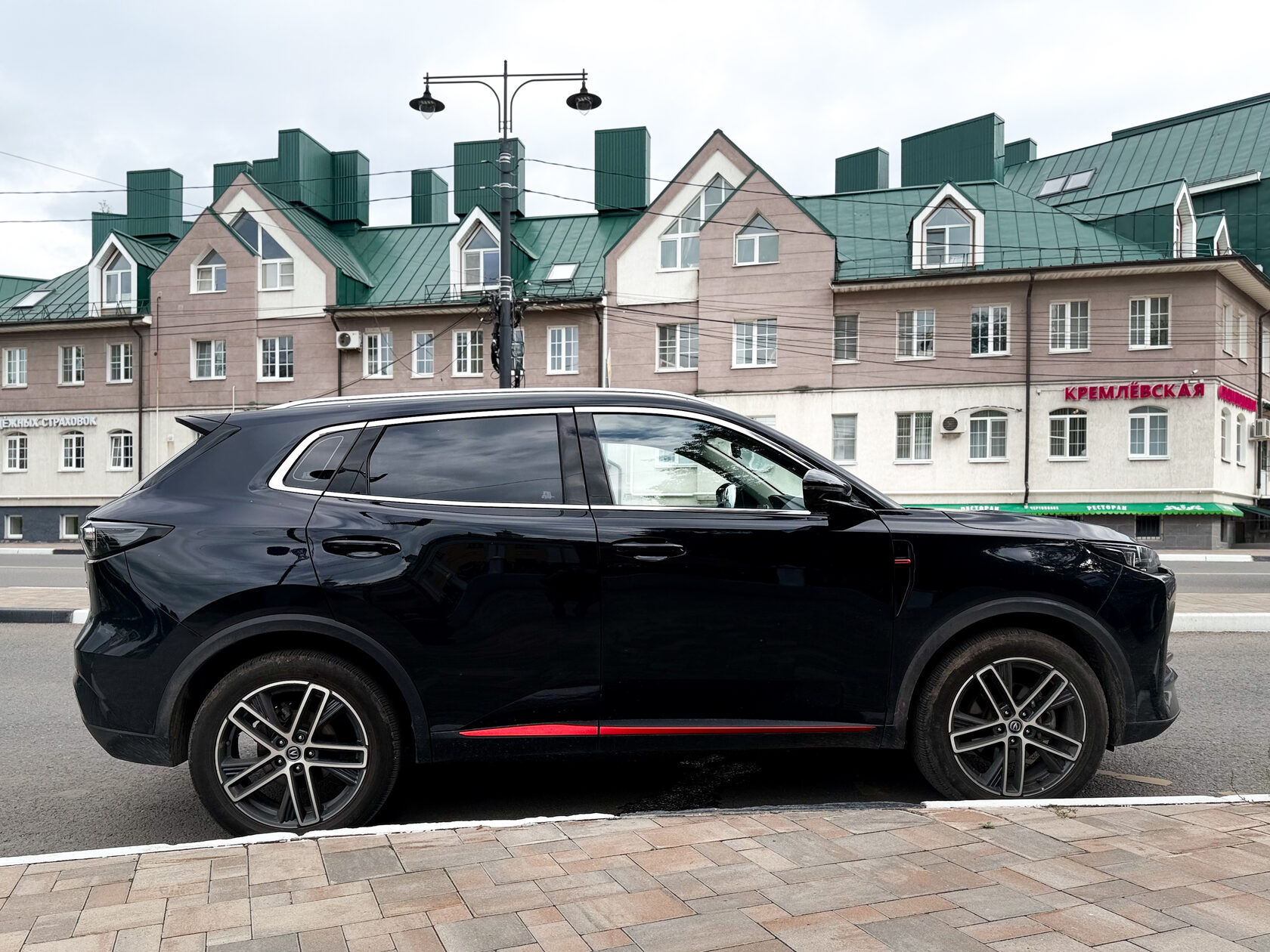 Changan UNI-S exterior