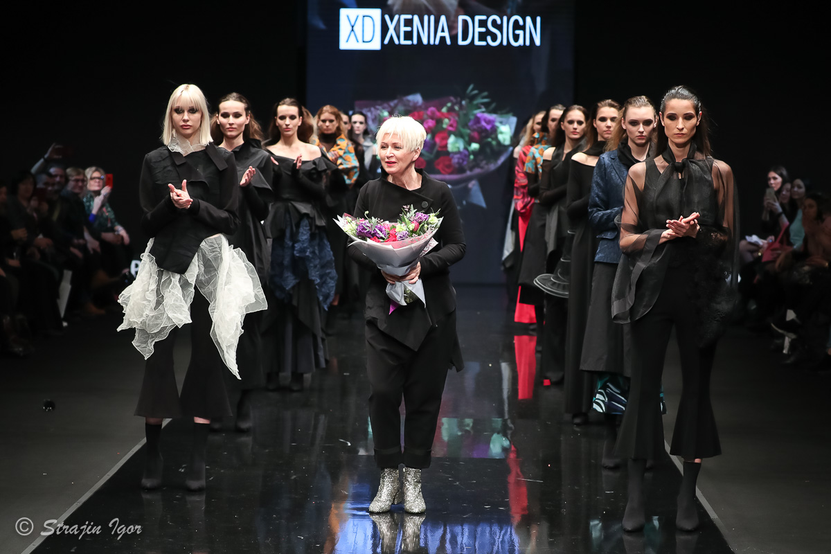 Xenia design. Xenia design одежда. выставочный подиум.