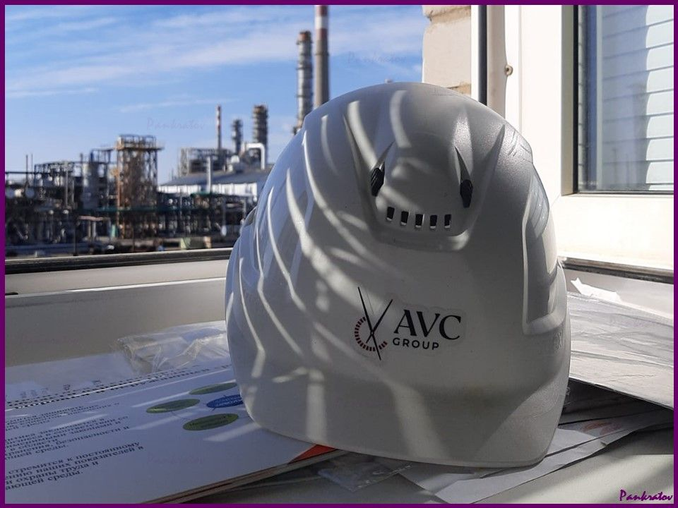 Во время проведения остановочного ремонта потребность в рабочей силе возрастает на несколько порядков. И ни одна компания не в состоянии обеспечить себя собственным ресурсом