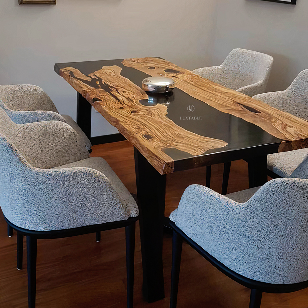 Epoxidharz Tische Alagoas aus europäischem Nussbaum und hellblauem Epoxidharz mit Metallic Effekt