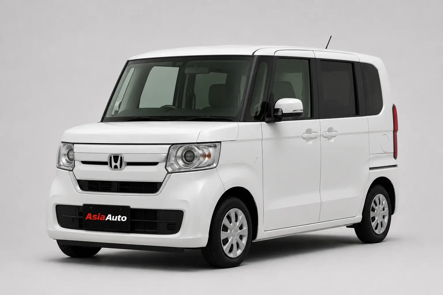 Honda N-BOX вид спереди