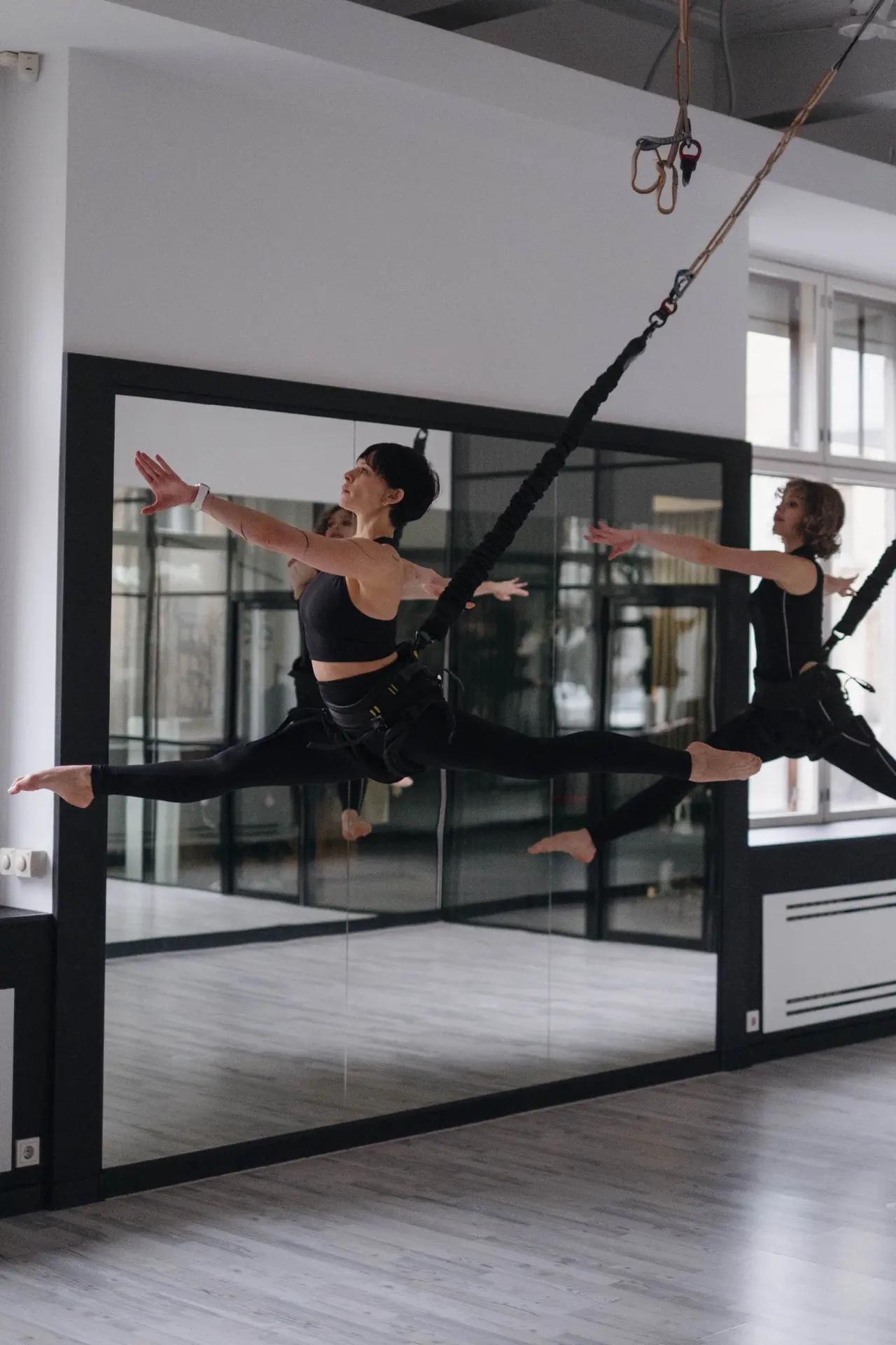 Тренировка Bungee Workout в студии