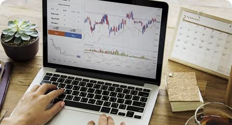 About FXTM