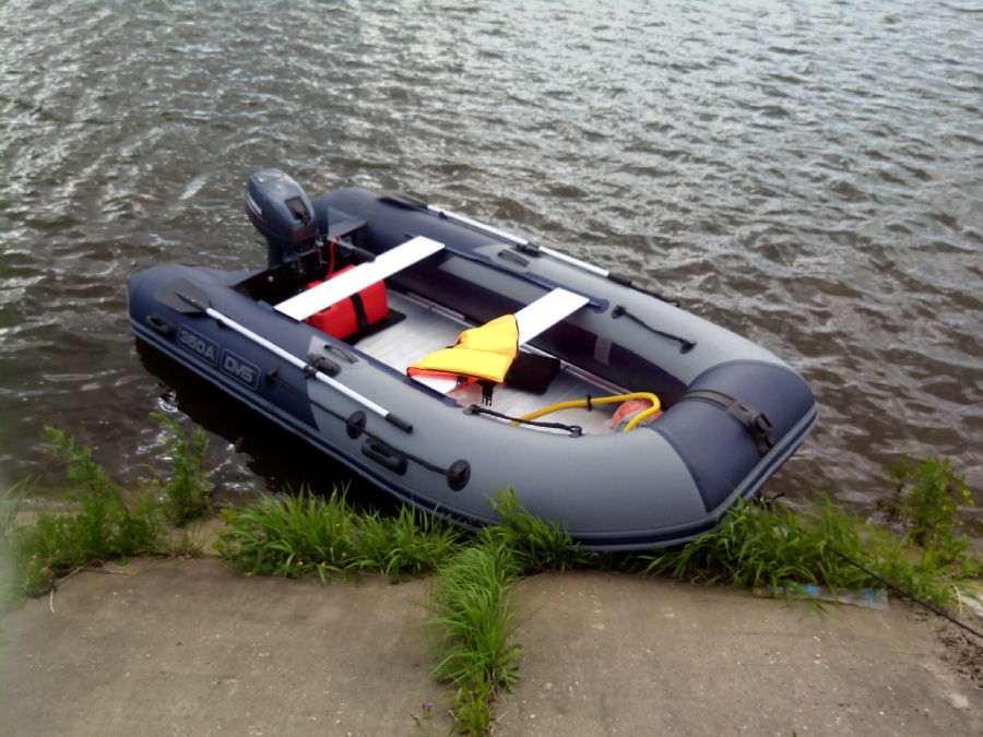 Лодка reka r370. Лодка река 385. Ривер боатс 370 оранжевый. Лодка китт ботс. Лодка река 385.