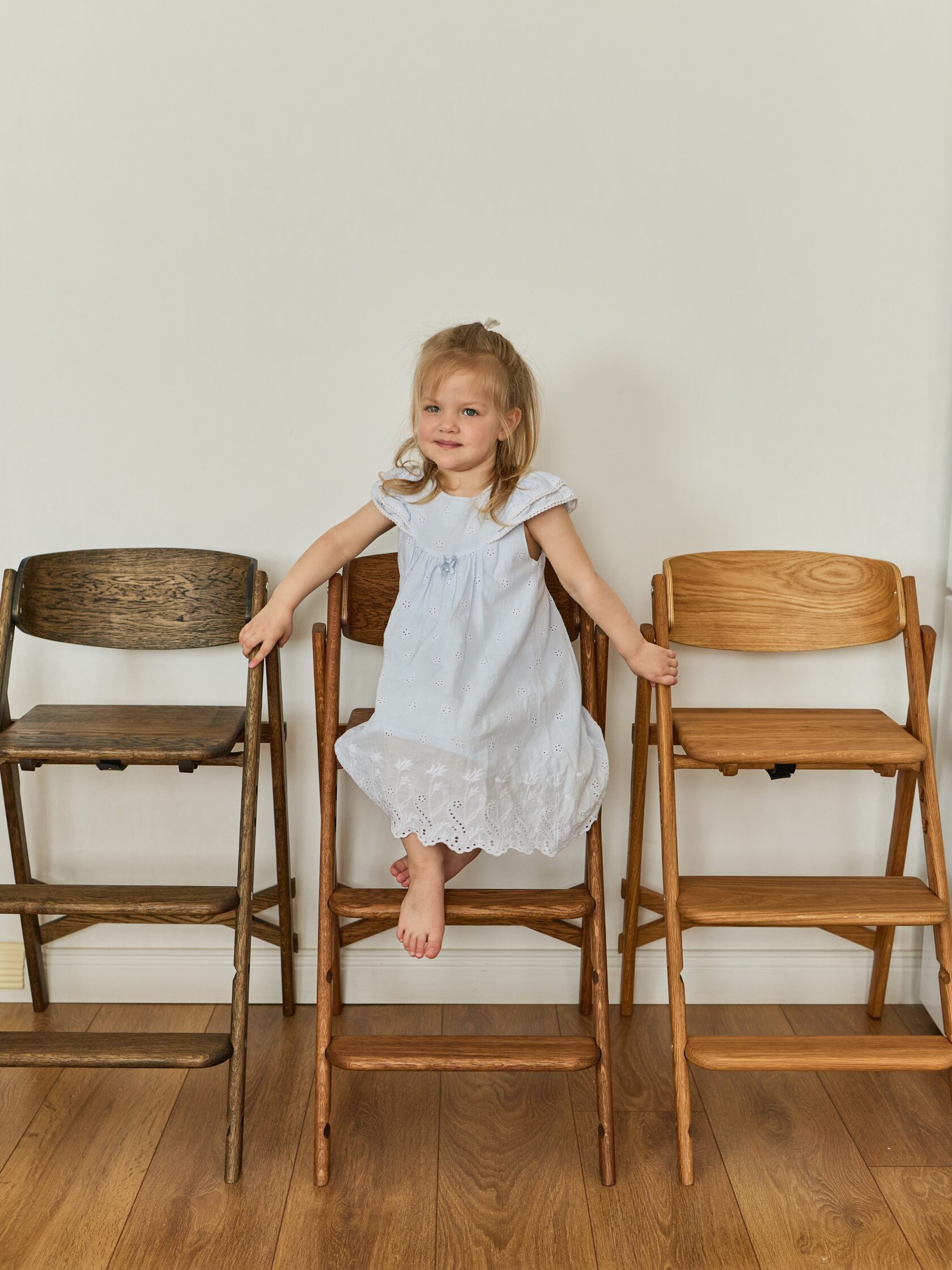 Стулья Klapp Kids в домашней обеденной зоне