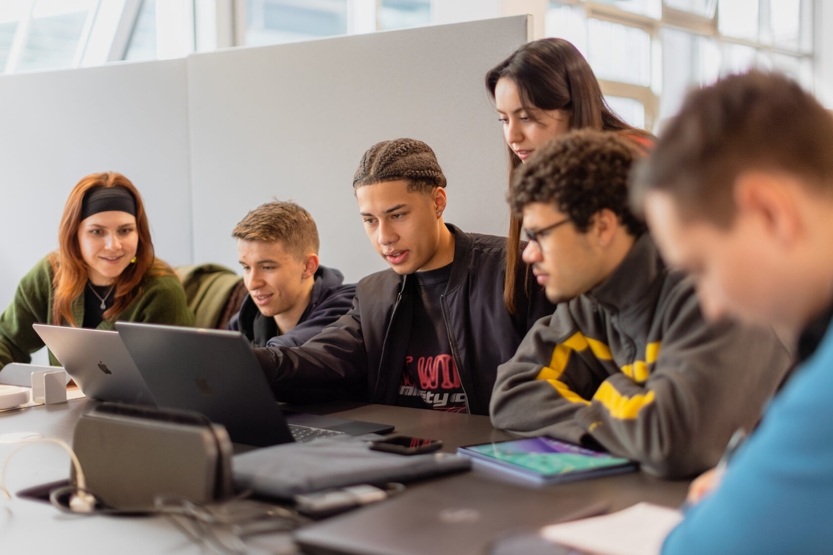 Studierende beim lernen