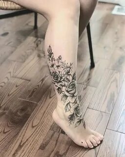Татуировки для девушек на ноге: ТОП идей со значением и фото