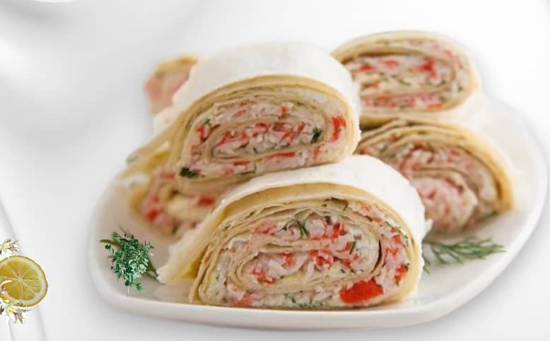 рулет из лаваша с крабовыми палочками