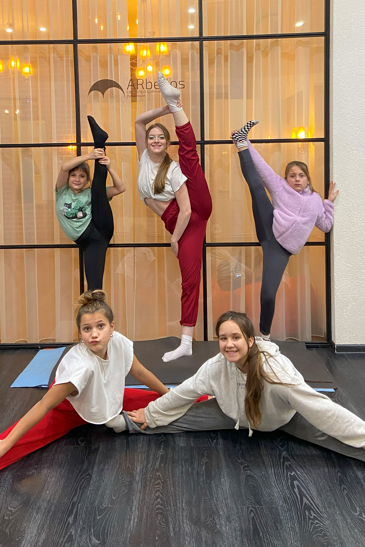 растжка дети Растяжка на коляску/кроватку «Лягушата», 4 игрушки, цвет МИКС, Крошка Я  купить в Чите Растяжки в интернет-магазине Чита.дети (3601773)