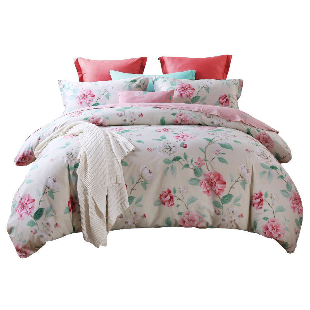 Korean bedding. Постельное белье на прозрачном фоне. Кровать с постельным бельем на белом фоне. Кровать с постельным бельем для фотошопа. Постельная кровать для фотошопа.