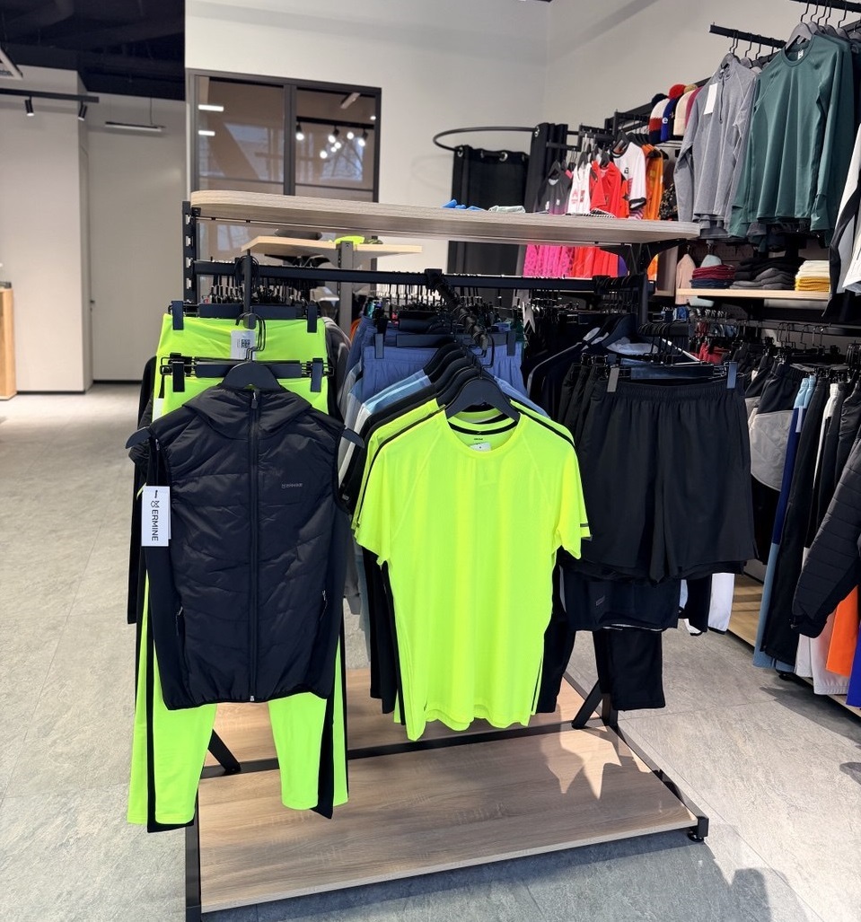 ermine-sportivnaya-odezhda