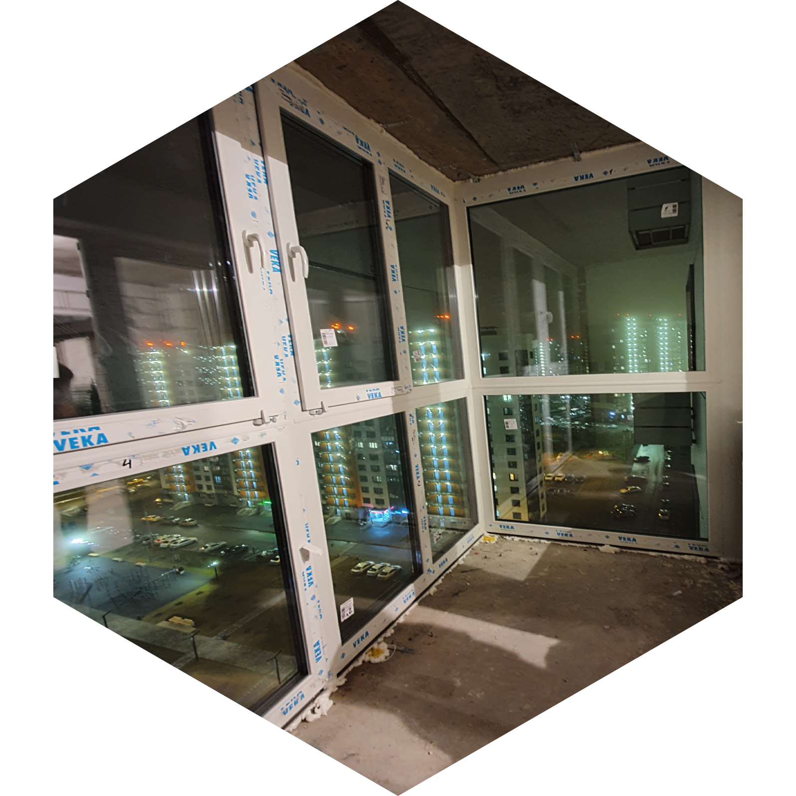 Пример остекления балкона квартиры