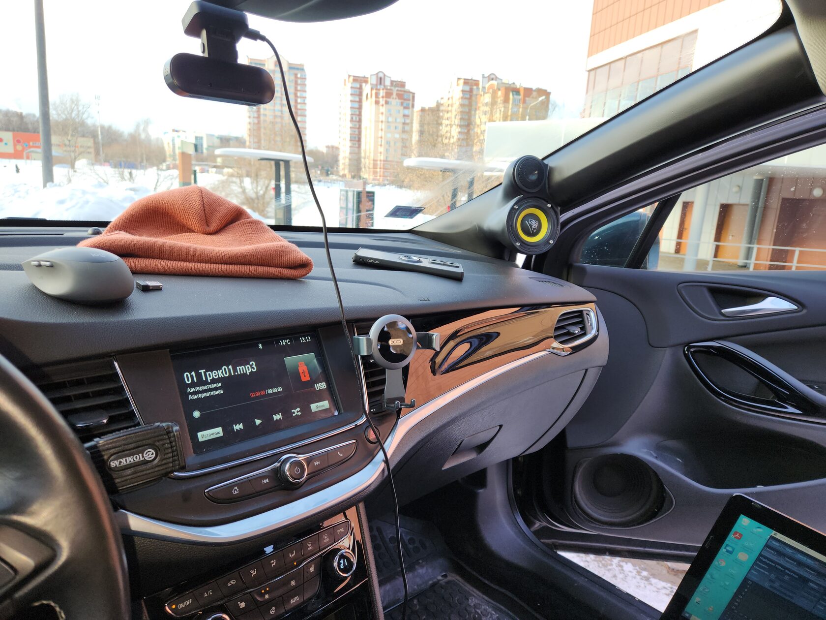 установка автозвука Opel Astra K