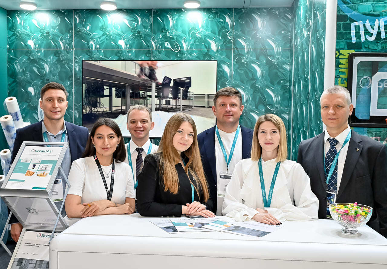 Команда Sealed Air на выставке CeMAT RUSSIA 2025 — эксперты по современным упаковочным решениям