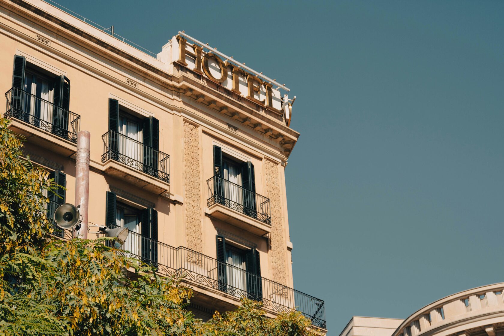 Practical guide how hotels could be visible in AI search