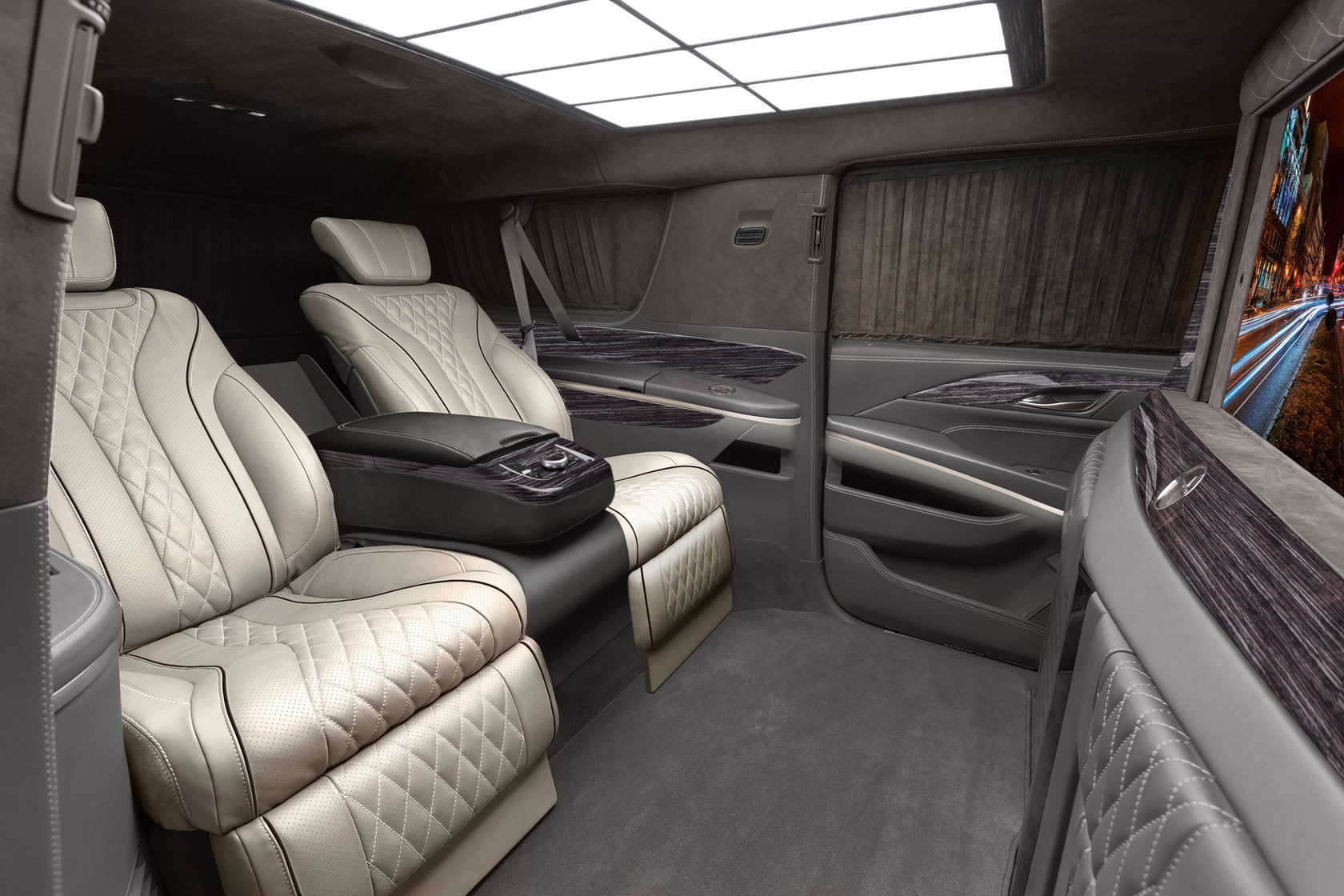 Escalade 3 VIP салон