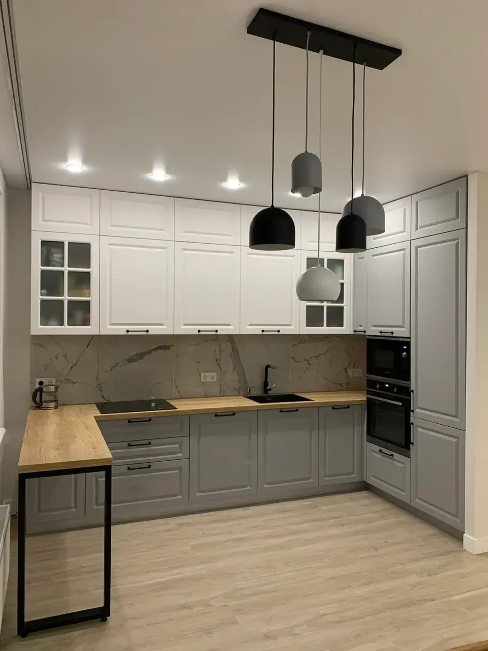 Кухни на заказ в Сургуте, пример проекта 8