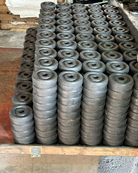 Корпус подшипникового узла конвейерного ролика