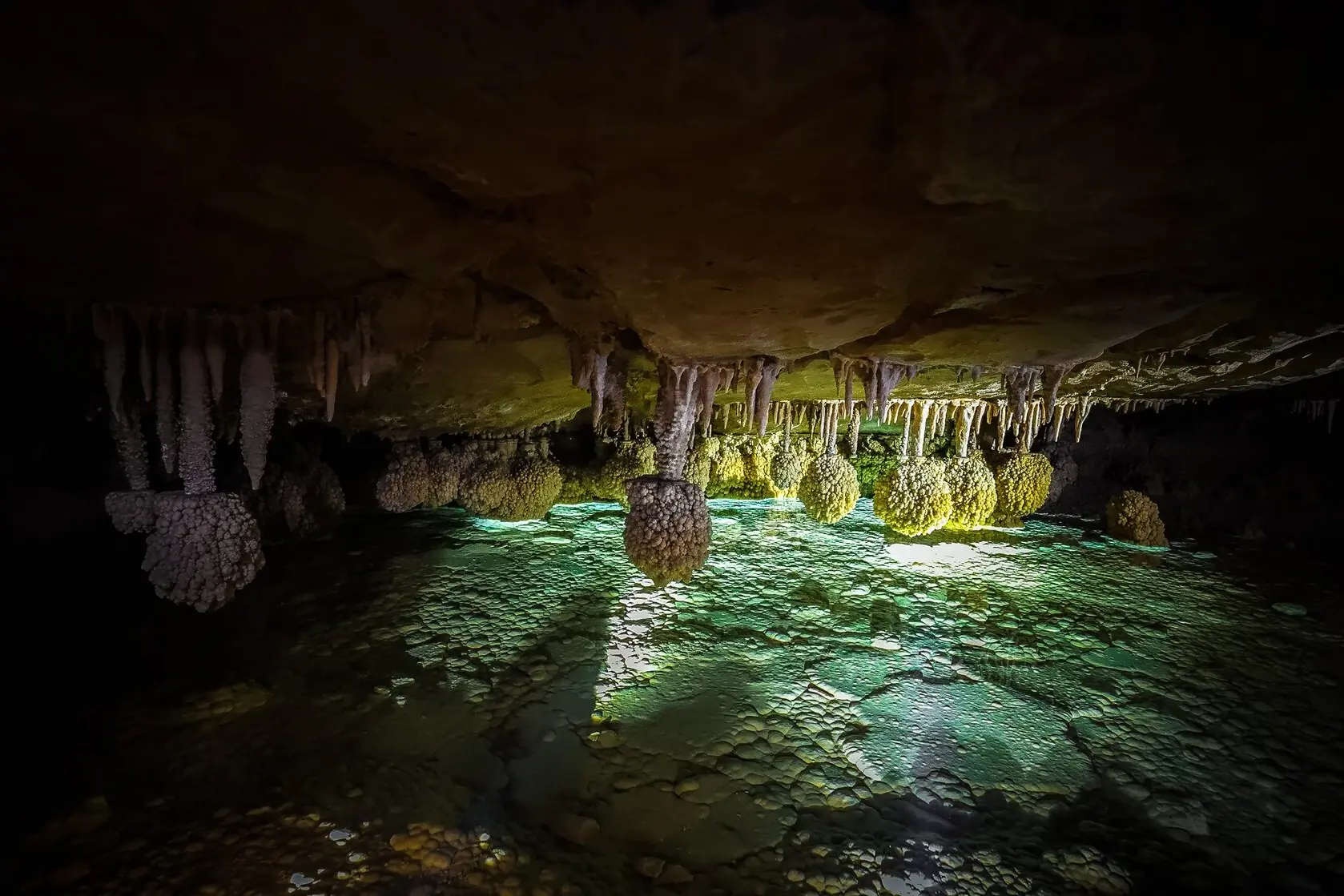 пещера Мурада в Грузии