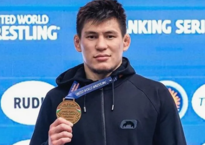 Адлет Тюлюбаев