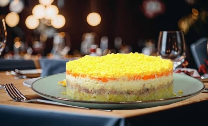 Классический рецепт салата «Мимоза» с картофелем