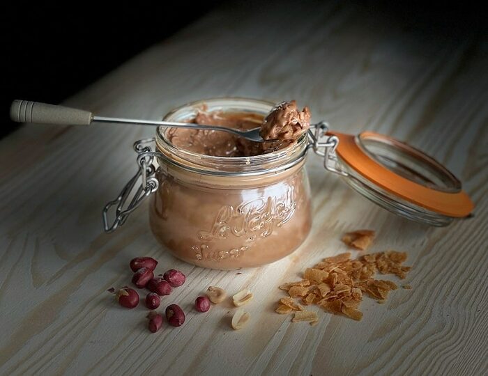 Арахисово-молочно-шоколадная паста