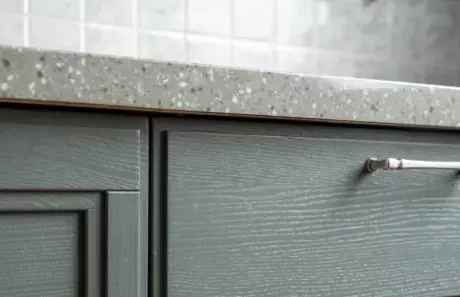 Кухонный гарнитур с фурнитурой Блум