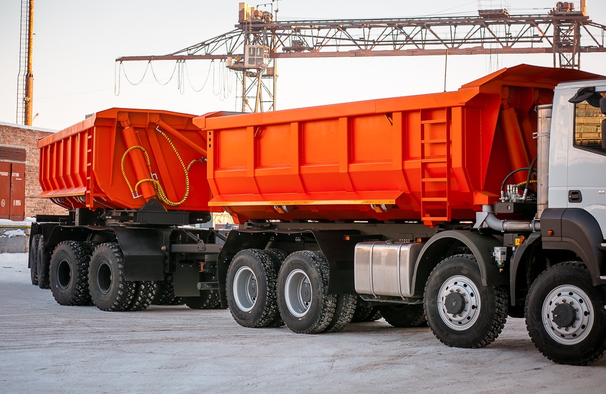 Вольво 6890 vo самосвал. 03. Мерседес 3341 самосвал 2005г. Водитель самосвала тюмень. Водитель самосвала тюмень.