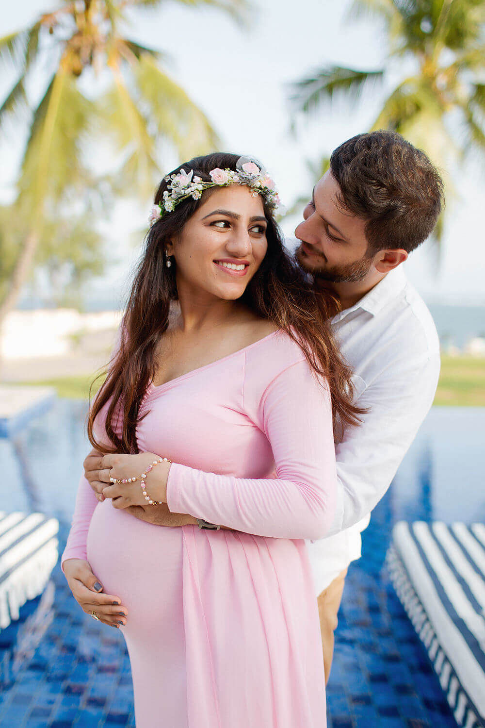 Capturing the Beauty of Motherhood: Maternity Photography on Mombasa's Jumeirah Beach