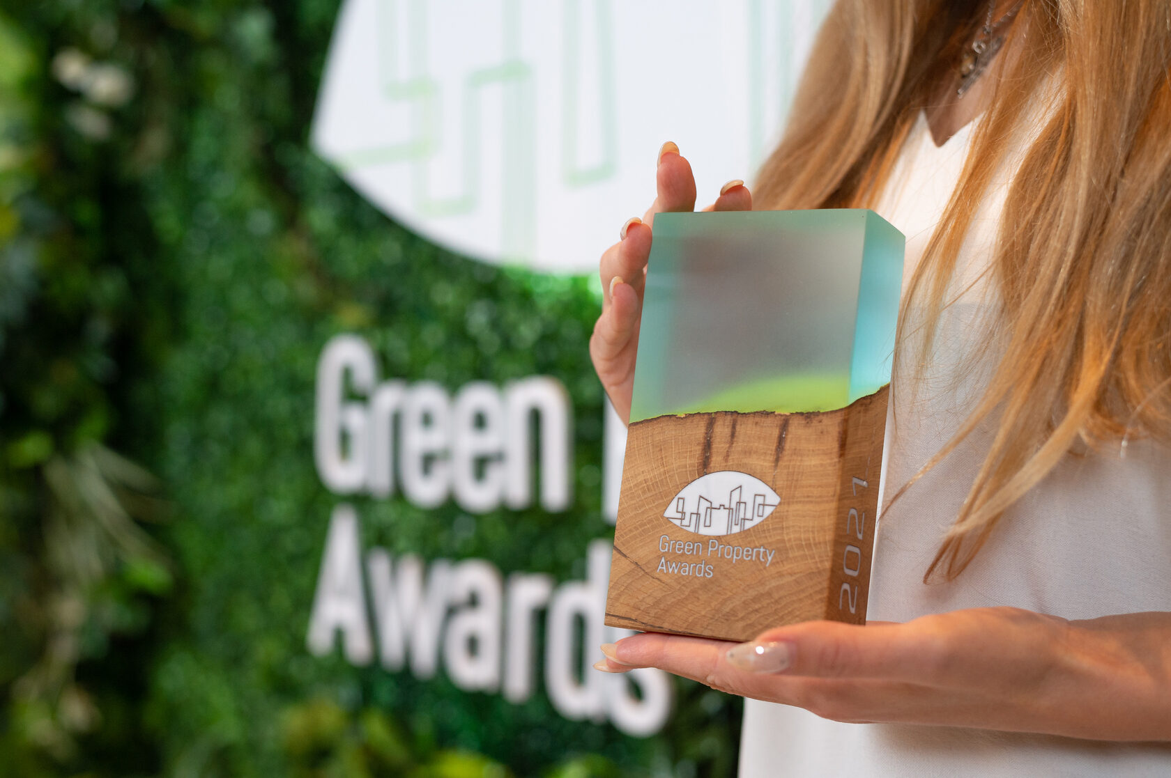 Зеленая премия. Green property Awards. Grey Green event Space.