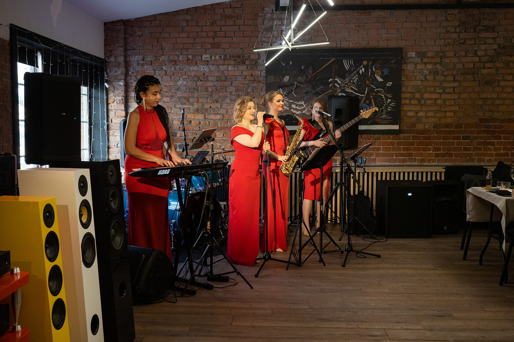 Кавер группа на встречу гостей