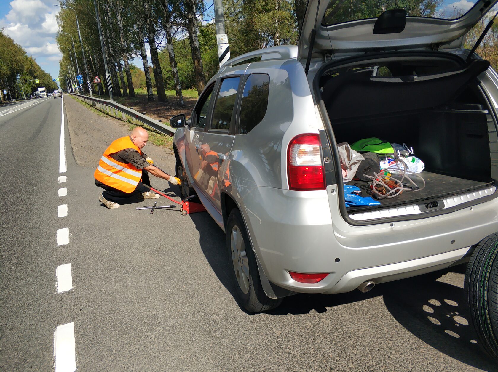 Выездной шиномонтаж в СПб 24 часа, мобильный шиномонтаж