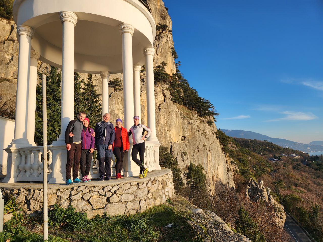 Символ крыма. Крепость чобан-куле. Лукоморье крымский полуостров мыс фиолент. Посты крыма. Форосская погранзастава.