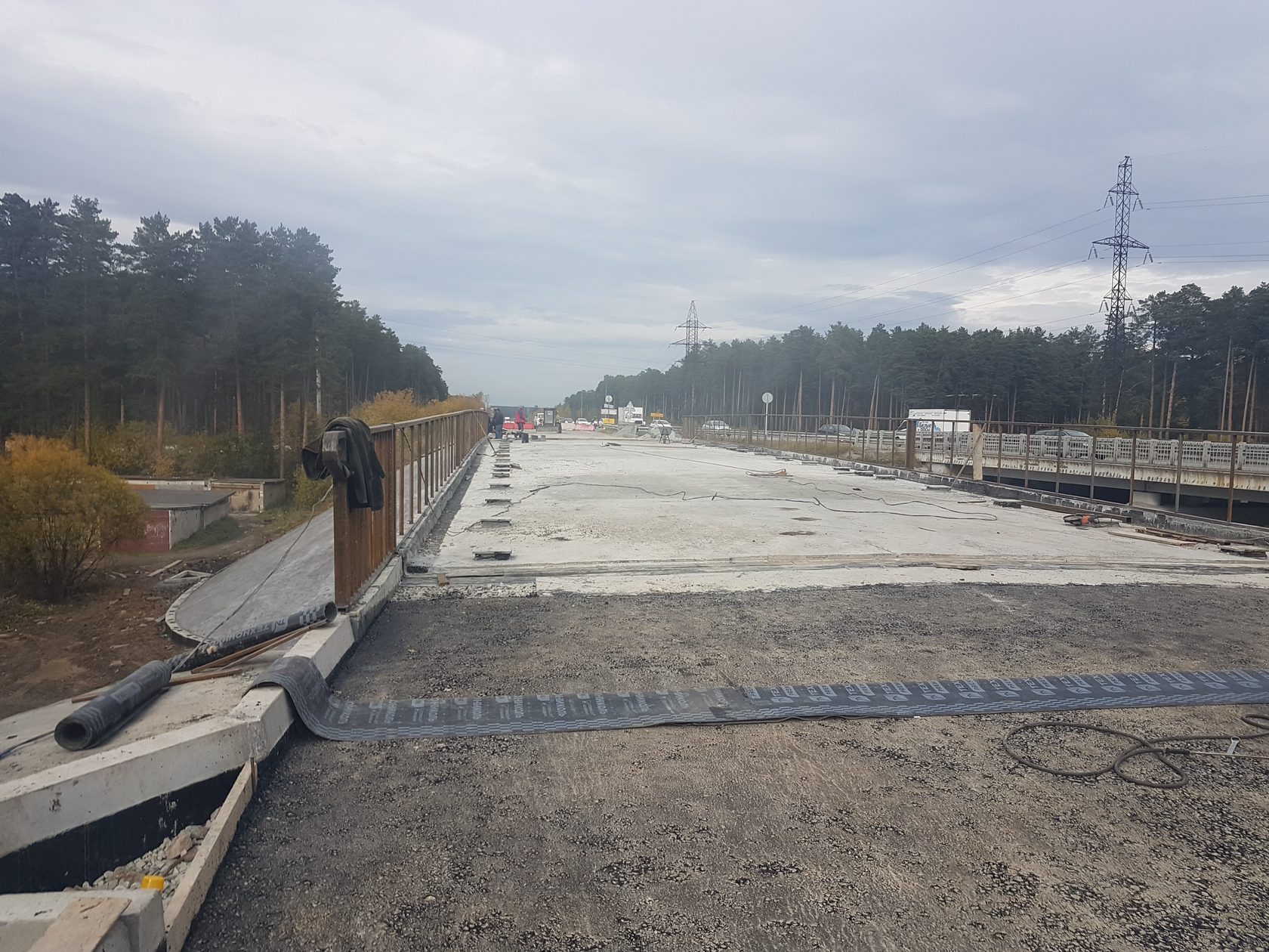 Путепровод через железную дорогу на км 21+855 ЕКАД, Березовский городской округ, Июль 2019 г. — фото 1
